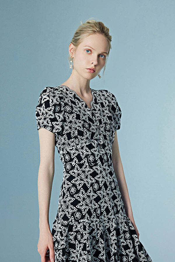 Black V-neck Short Dresses Short Sleeves with Applique-27Dress.co.uk