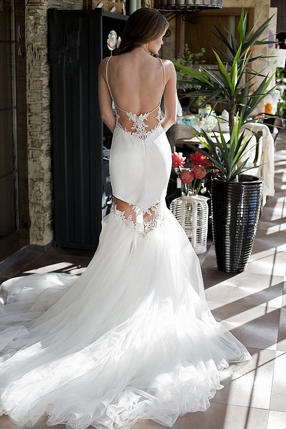 Backless Sexy Mermaid Wedding Dresses UK Spaghetti Straps Appliques Bridal Gowns
