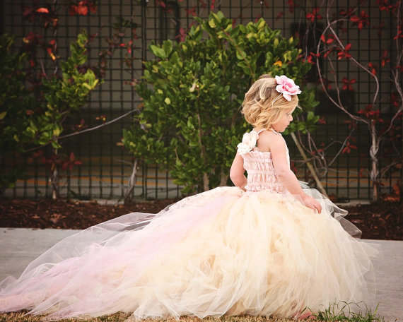 Lovely Sleeveless Tulle Flower Girl Dress With Long Train And Flowers