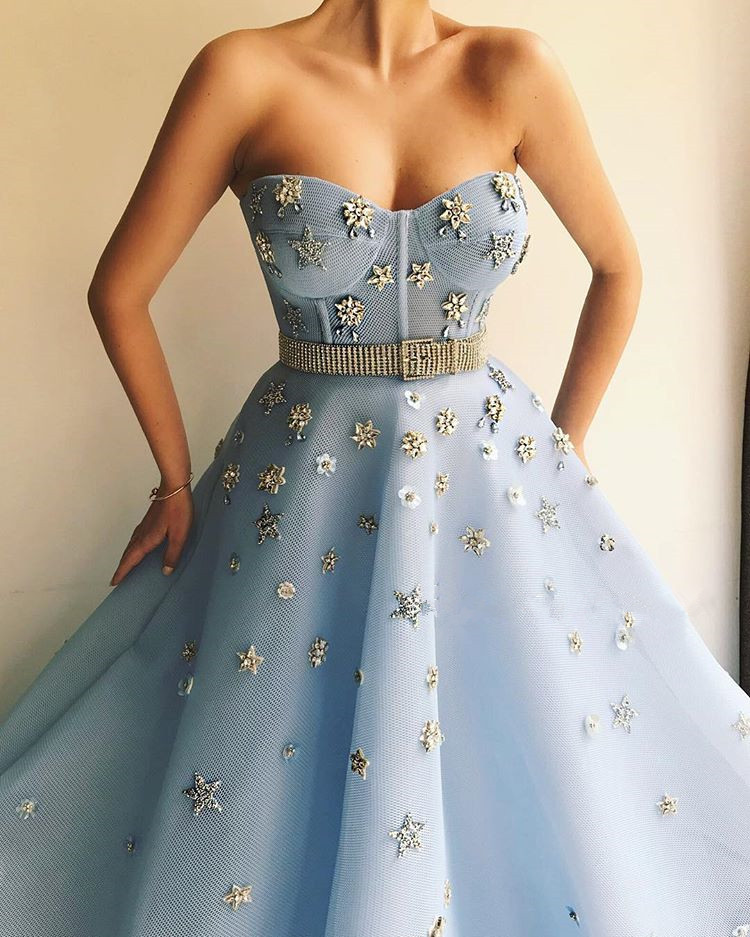 Sexy Strapless Beaded Flowers Prom Dress | Blue Tulle Long Evening Dress UK with Beadning Sash