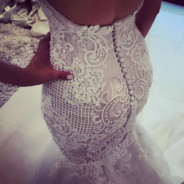 Elegant Off-the-Shoulder Sexy Mermaid Wedding Dress | Tulle Bridal Gowns