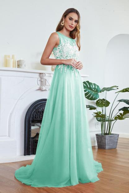 Stylish Scoop Neck Tulle Aline Evening Dress Floral Lace Long Bridesmaid Dresses Sleeveless