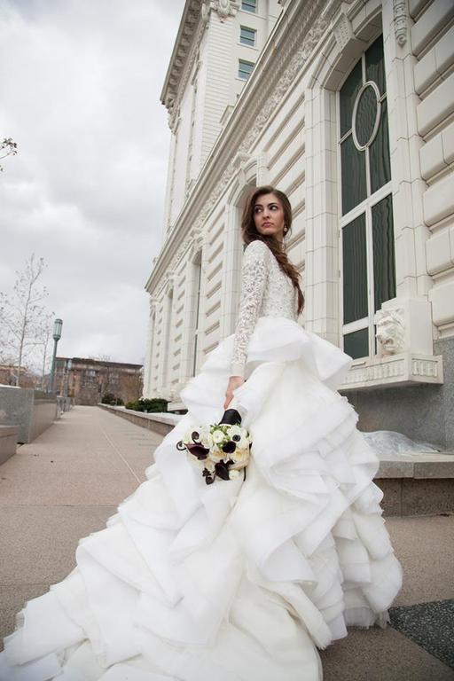 Elegant Beadss Lace Appliques Wedding Dress Ruffles Court Train-27Dress.co.uk