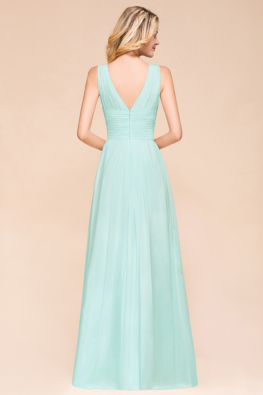 Mint Green Bridesmaid Dress Sleeveless V-Neck Long Wedding Party Dress