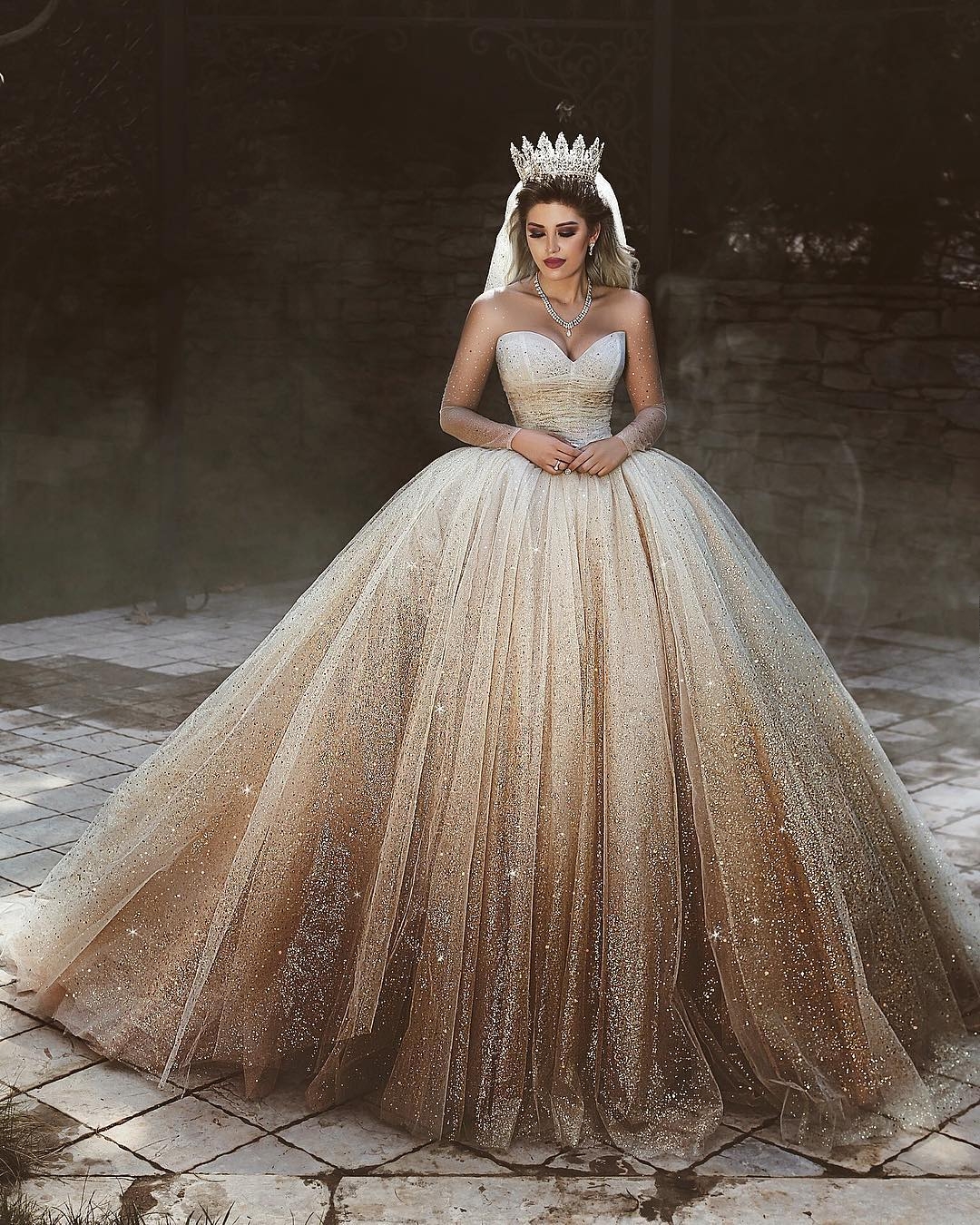 New Arrival Tulle Floor-Length Wedding Dresses UK Scoop Neckline Long Sleeves Bridal Dresses with Sequins