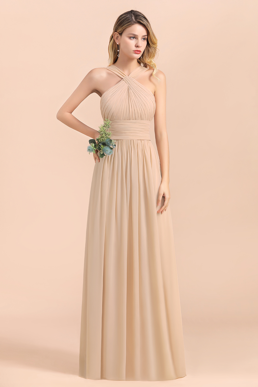 Gorgeous Halter Ruffle Chiffon Champagne Bridesmaid Dress Floor Length Wedding Party Dress