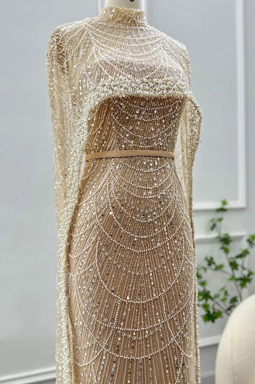 Luxury Beadings Sequins Dubai Mermaid Evening Dress Pearls Long Wedding Party Dress with Cape