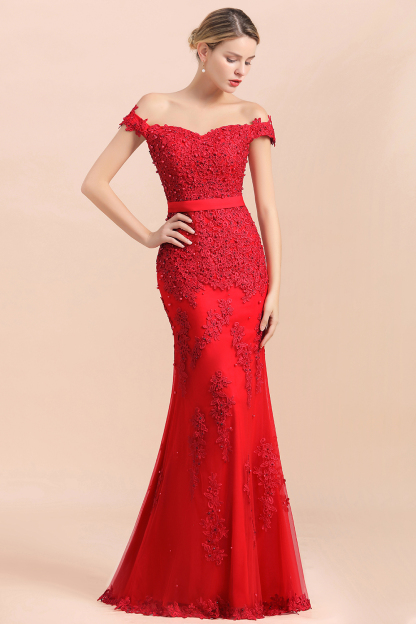 Gorgeous Red Off-the-Shoulder Lace Mermaid Bridesmaid Dress