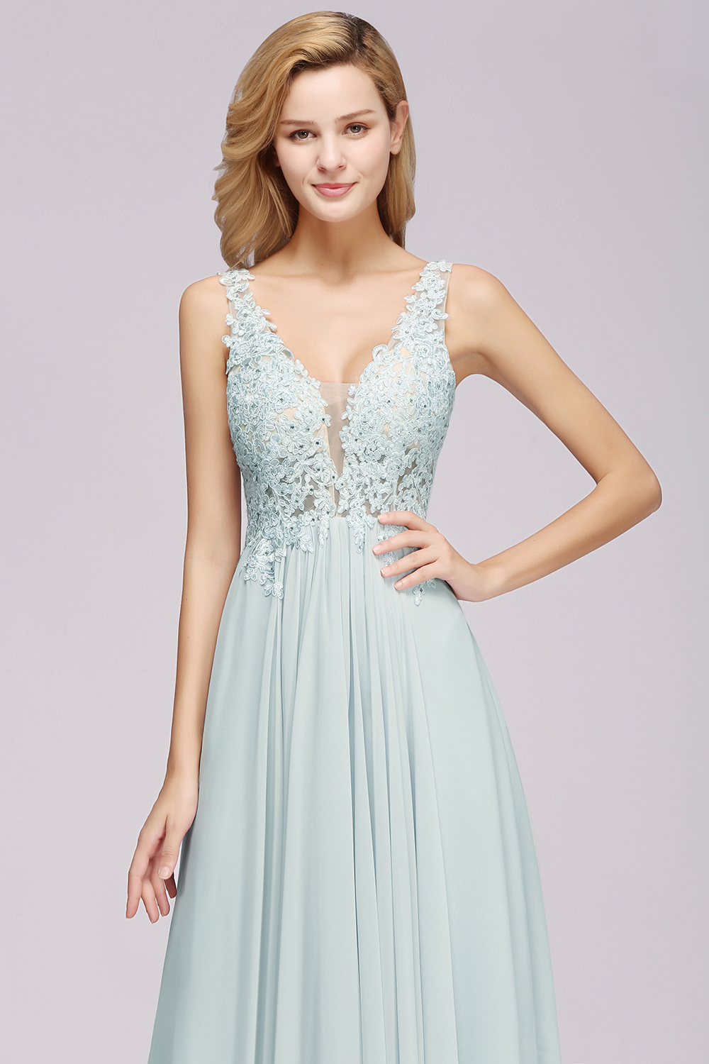 Elegant Lace V-Neck Chiffon?Beadings Long Bridesmaid Dress