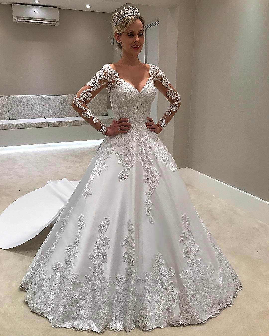 Long Sleeves Satin V-Neck Applique A-Line Wedding Dresses UK