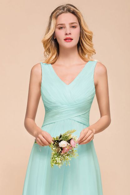 Mint Green Bridesmaid Dress Sleeveless V-Neck Long Wedding Party Dress