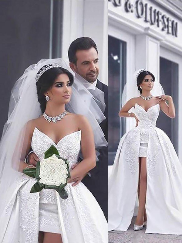 Sweetheart Beads Satin Ball Gown Sleeveless Wedding Dresses UK