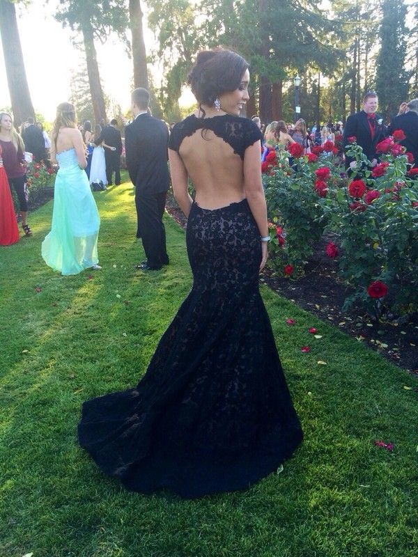 Modern Lace Black Mermaid Prom Dress UK Sweep Train Cap Sleeve