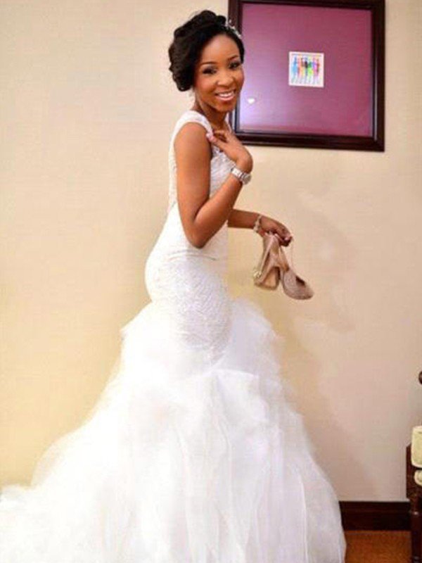 Tulle Sexy Mermaid Beads Sleeveless Sweetheart Court Train Wedding Dresses UK
