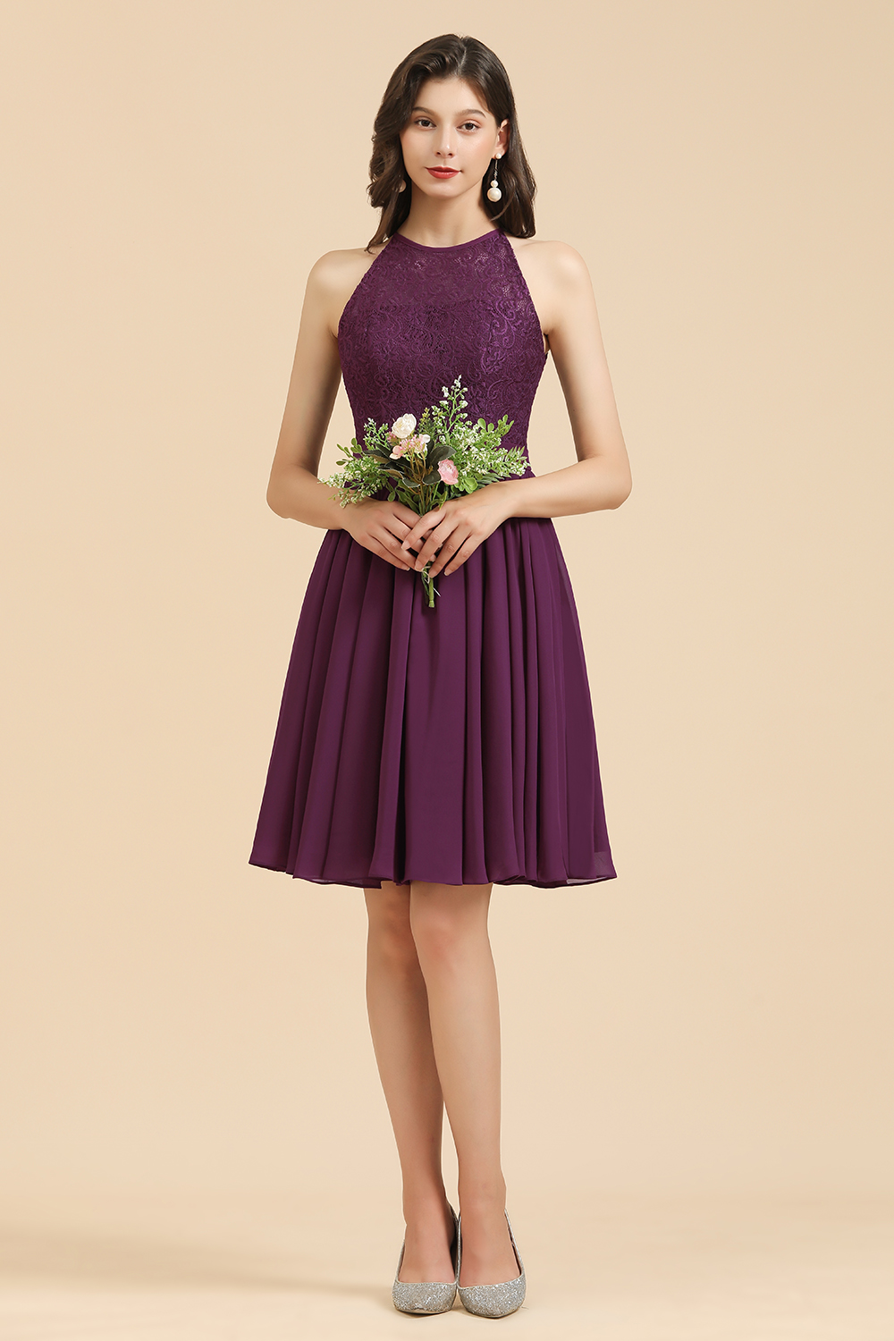 Elegant Halter Grape Lace Short Bridesmaid Dresses Chiffon Knee Length Wedding Guest Dress