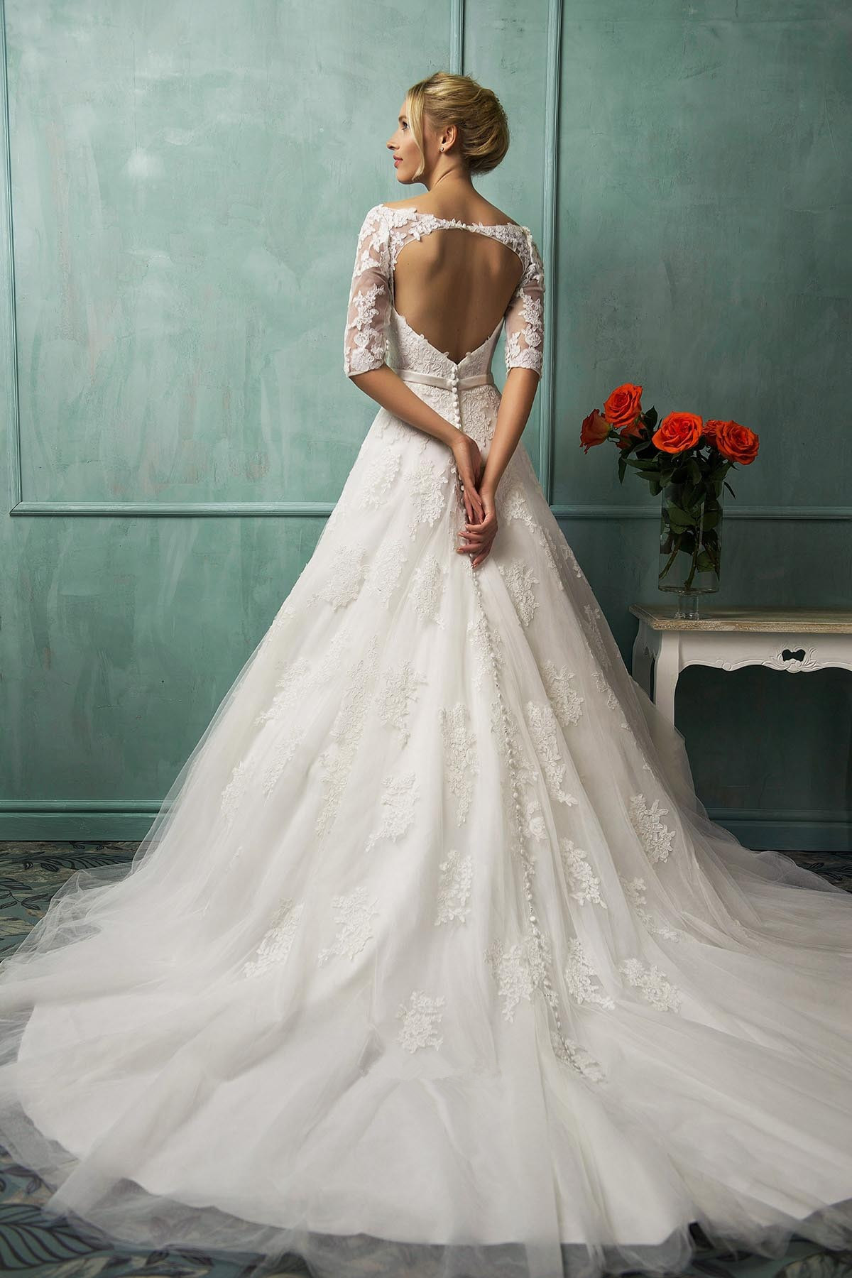 Elegant Cap Sleeve Lace Tulle Wedding Dress Zipper With Beadss