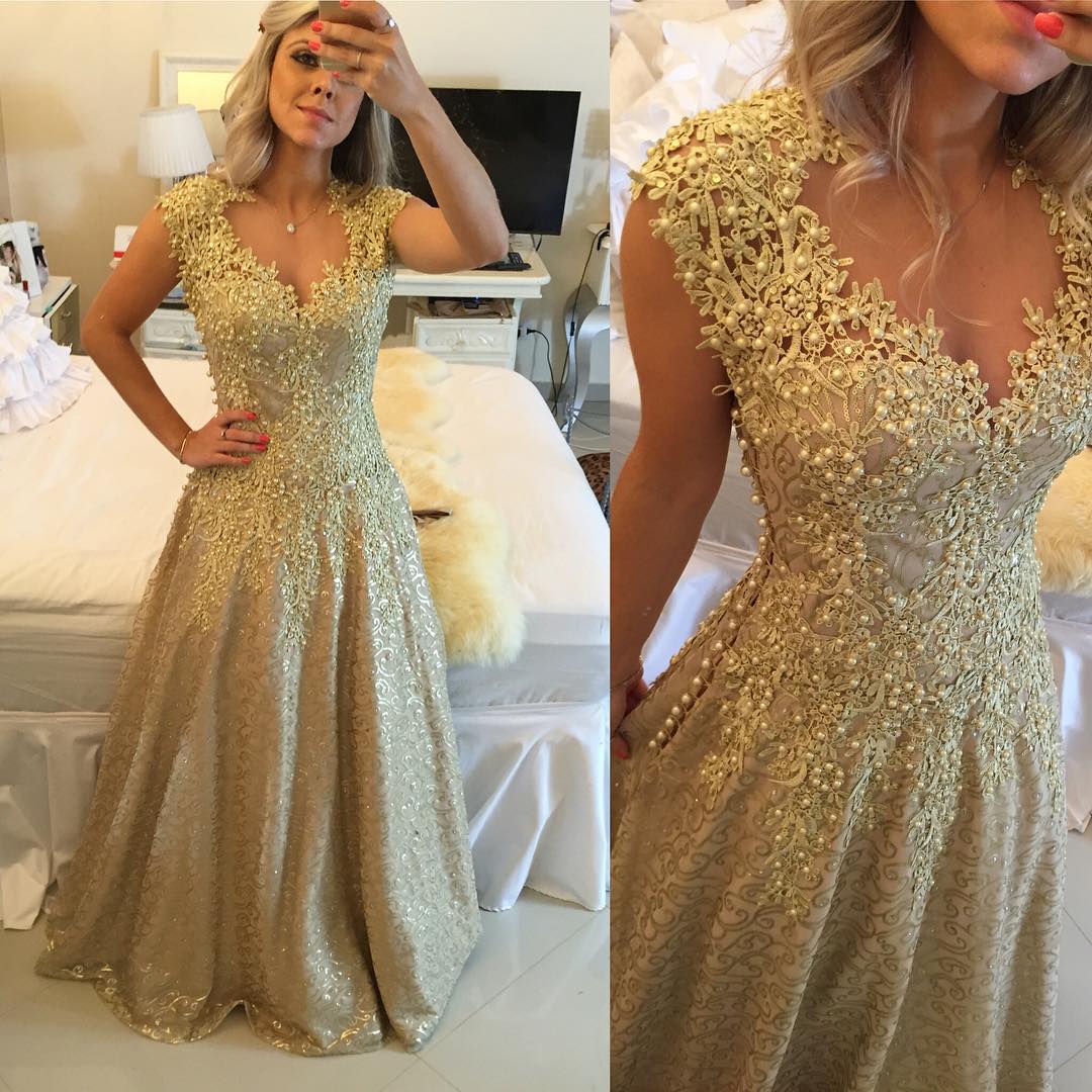 Gorgeous Cap Sleeve Lace Appliques Prom Dress UKes UK Floor Length Formal Wear