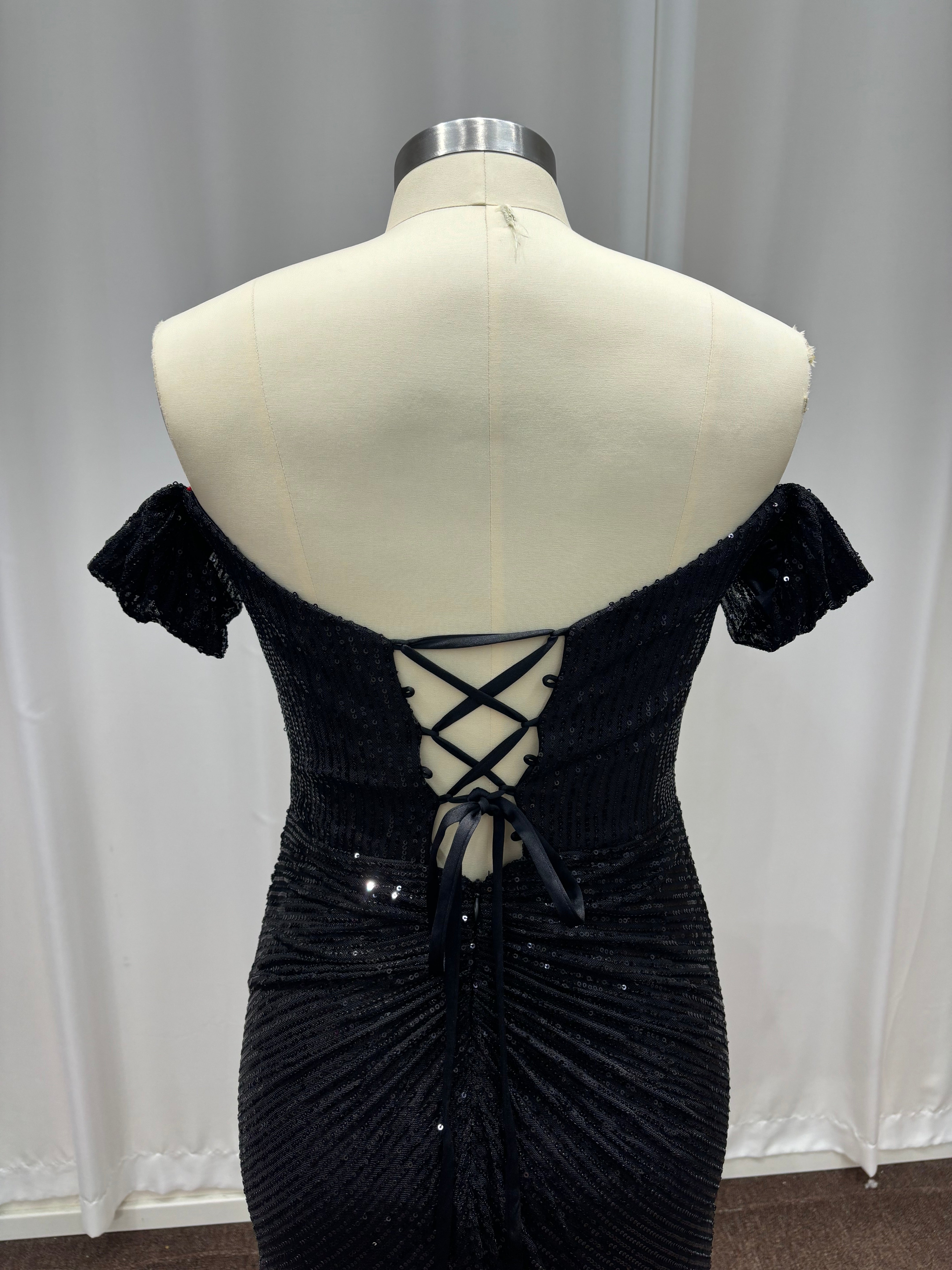 Black Off-the-Shoulder Sequins Mermaid Evening Dresses with Slit