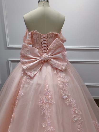 Off-the-Shoulder Tulle A-Line Evening Dresses with Applique