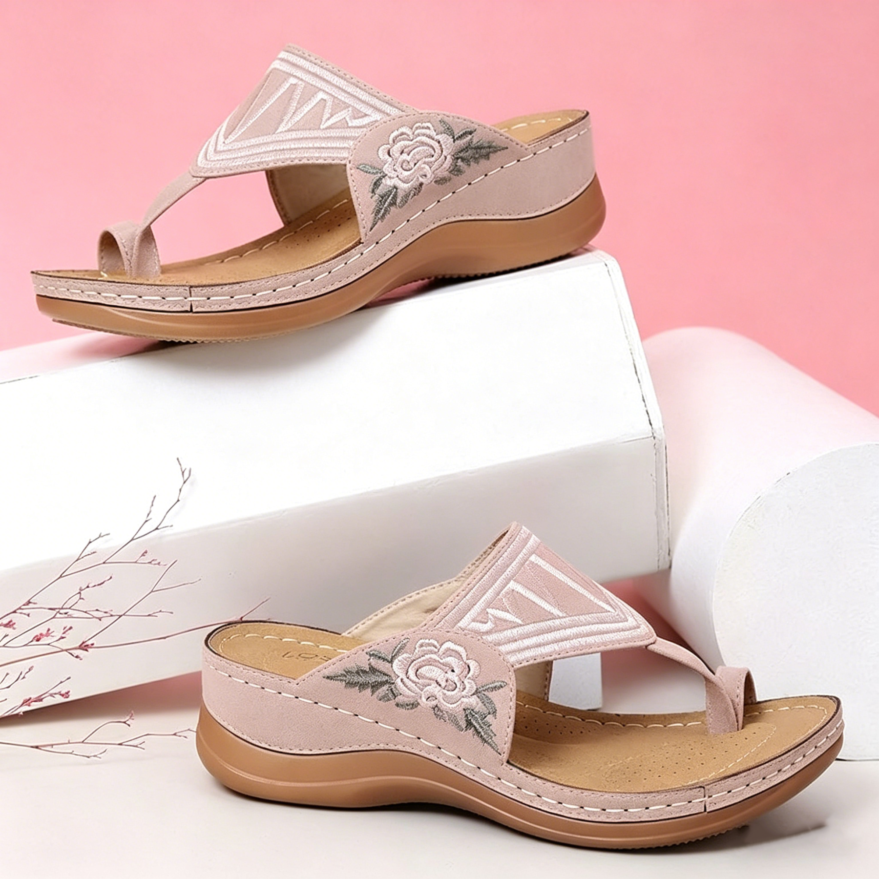 🔥 Sandale de vară cu broderie retro | Suport ergonomic pentru arcul plantar — Mers ore întregi fără oboseala picioarelor | Antiderapante și respirabile ✅