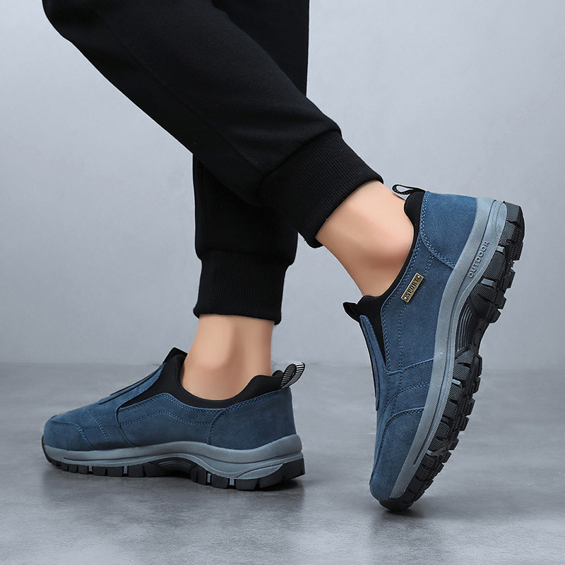 🔥 Pantofi ortopedici italieni de lux, confecționați din piele întoarsă moale și confortabilă, care oferă suport pentru bolta plantară și ameliorează durerea piciorului. ✅ Impermeabili și antiderapanți.