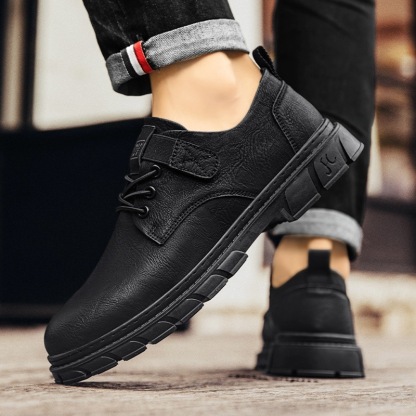 Sapatos casuais de couro para homem, feitos à mão em Itália