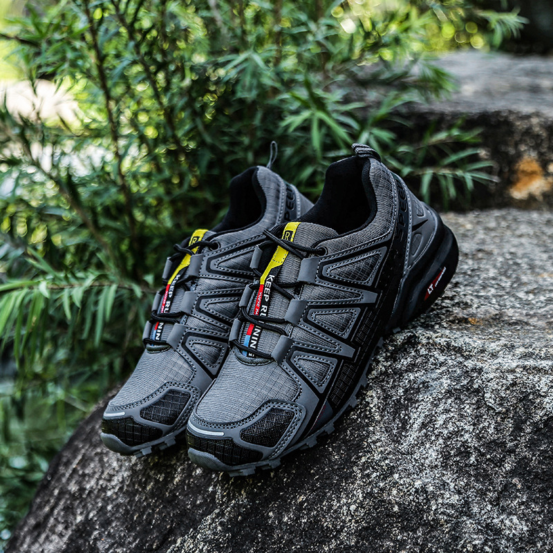 Pantofi de exterior pentru bărbați Dimensiune: 39-47