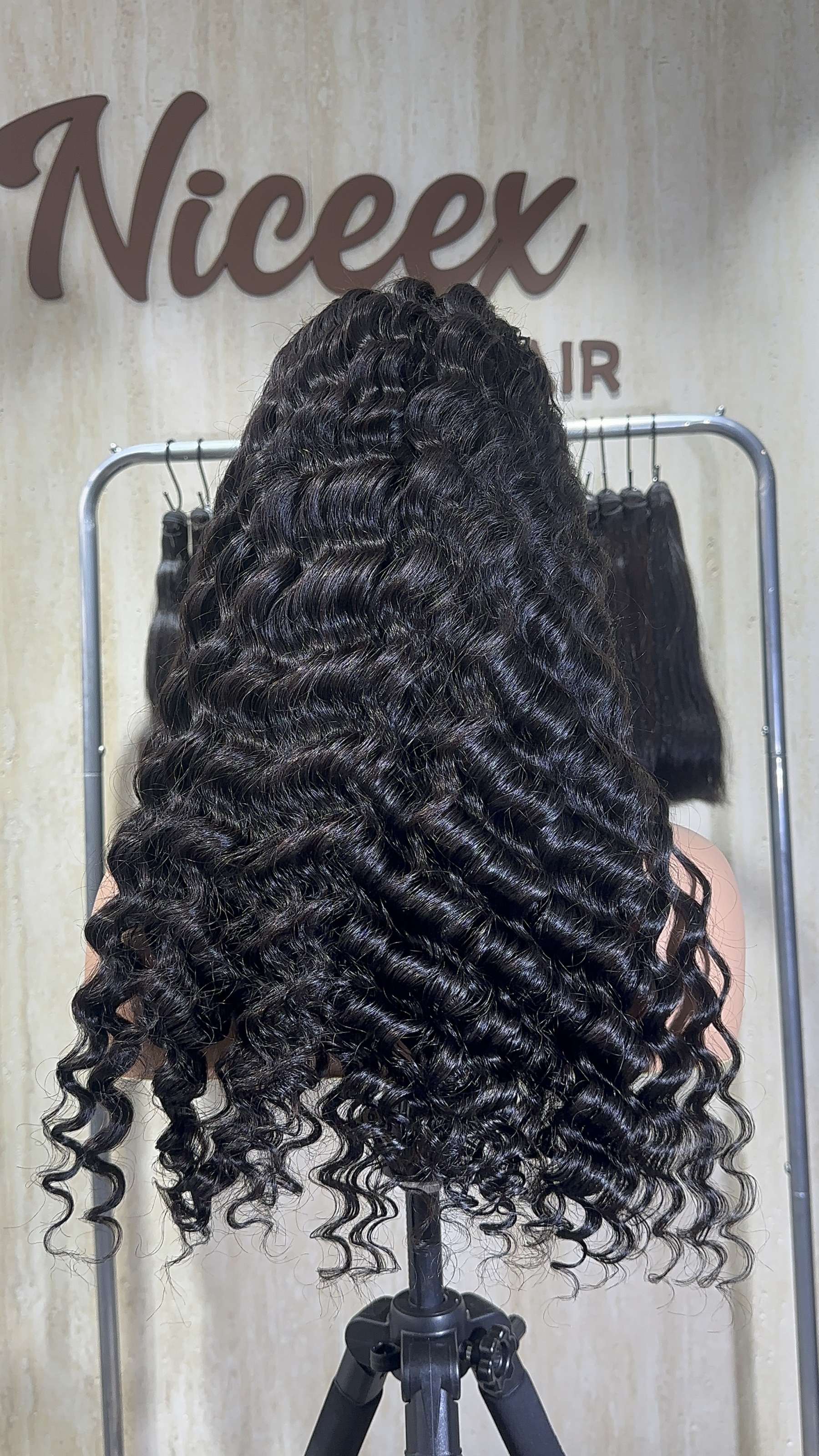 Raw Hair Loose Deep Wave 13x4 13x6 Frontal Wig Ocean Wave Wig 200% Density