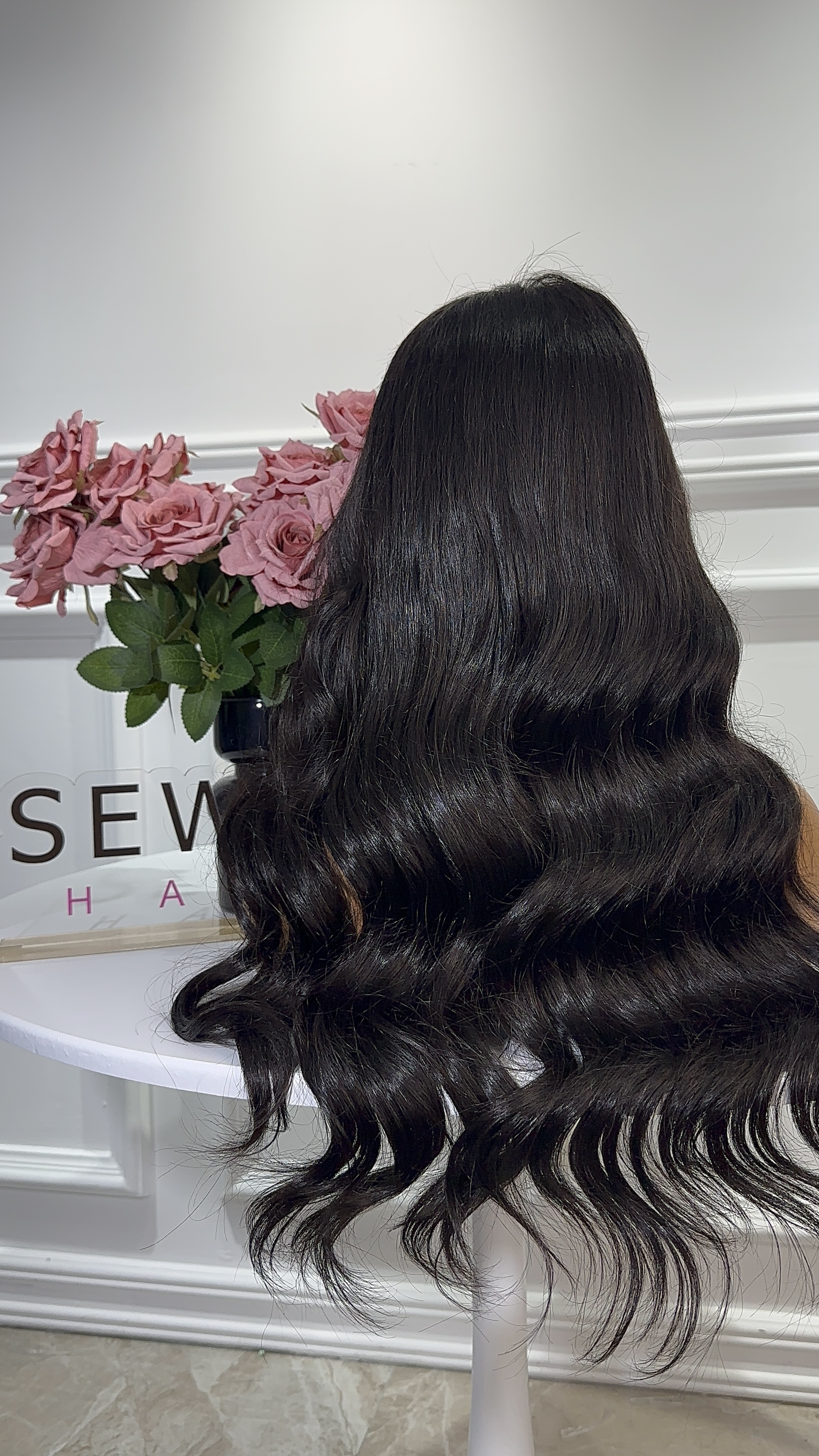 Vietnamese Hair Raw Hair Wig Vietnamese Raw Wavy 13x4 13x6 HD Full Frontal Wig 200% Density