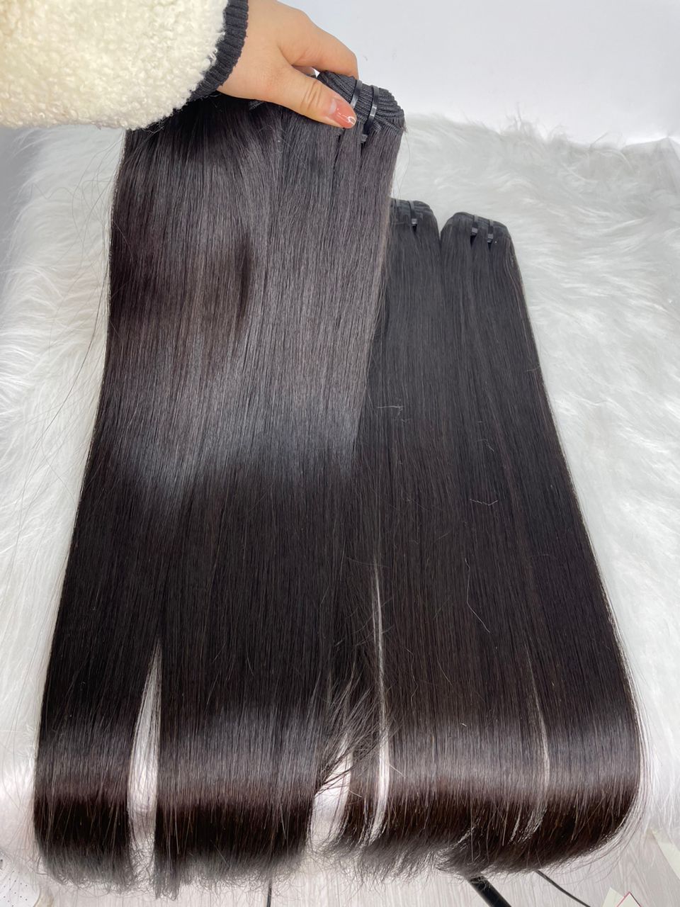 Premium Top Quality Raw Hair Wigs Hair Bundles