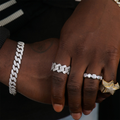 01style S925 VVS Synthetic Moissanite Hip Hop Unisex Cuban Link Bracelet