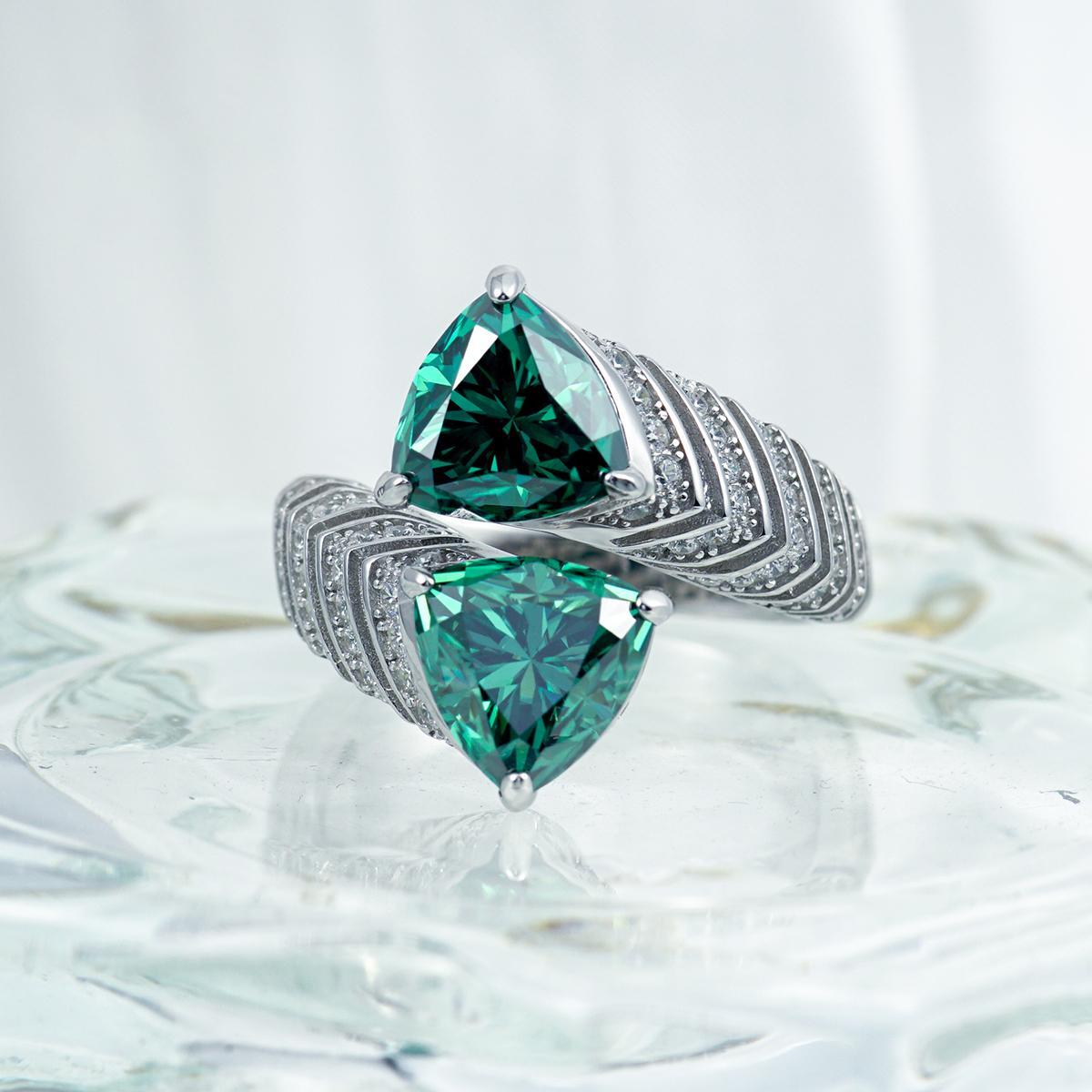 Delzzad 3ct Green Open Trillion Cut Ring Green VVS Synthetic Moissanite S925 Band Ring Jewelry Birthday Engagement Wedding Anniversary Gift
