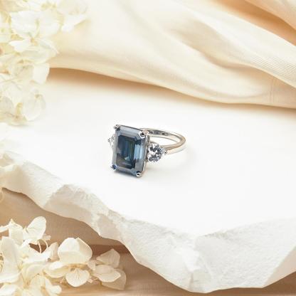 Delzzad 10ct Octagon Synthetic Moissanite Three Stones Ring In 925 Sterling Silver