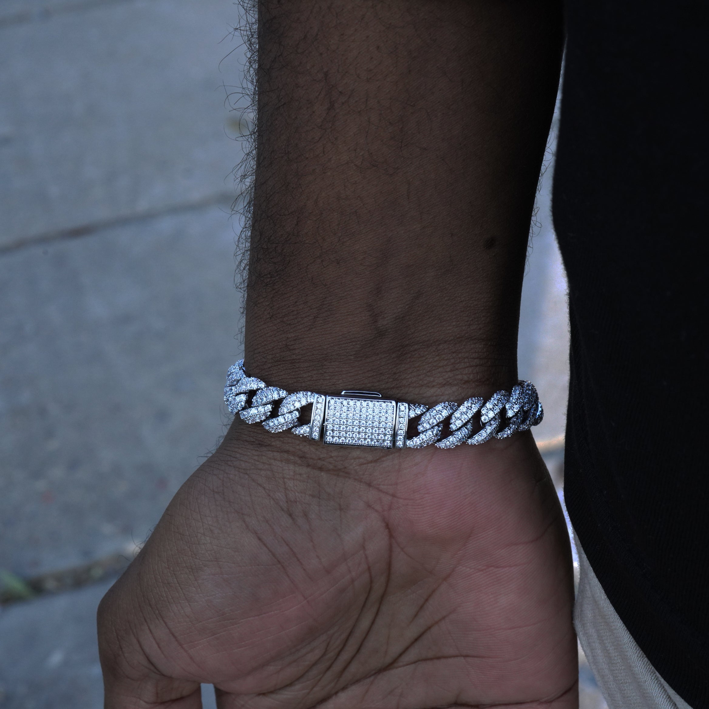 Cuban Link Bracelet (10MM) In White Gold