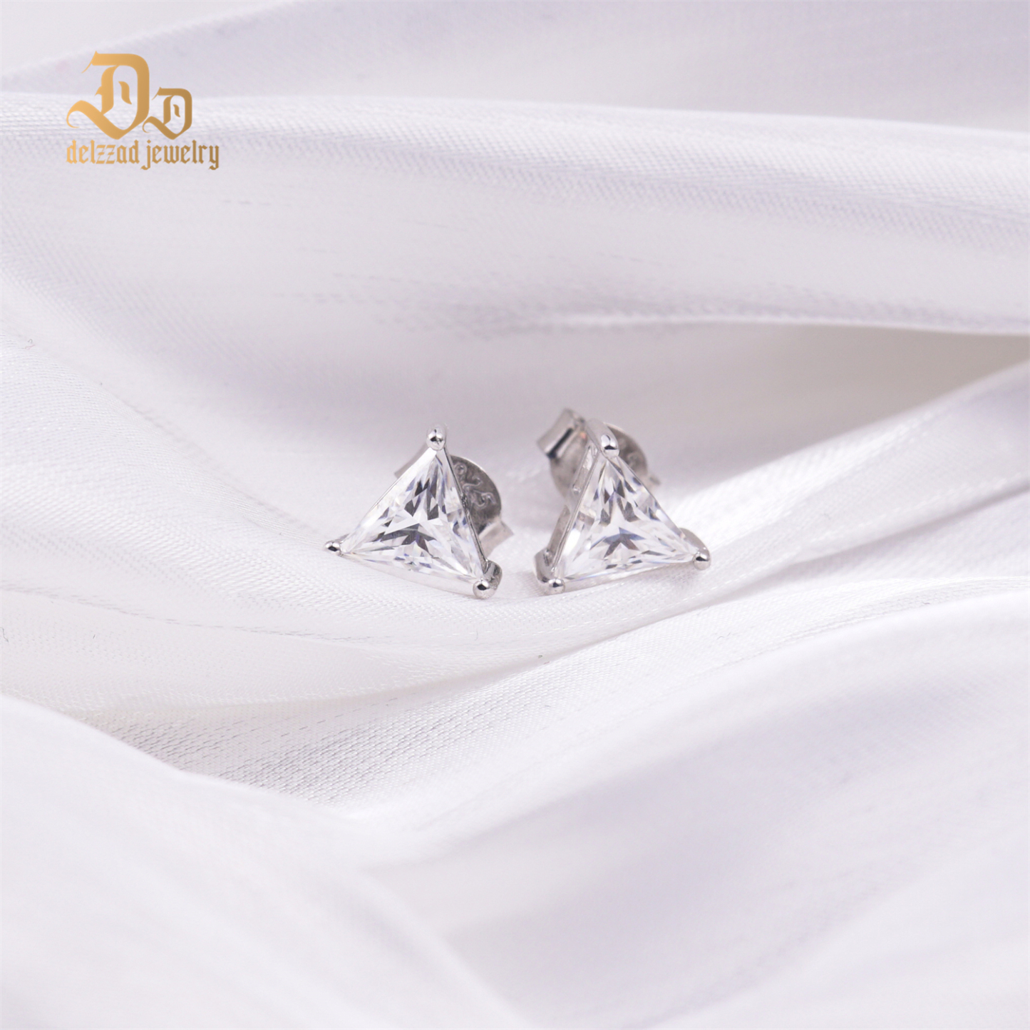 Delzzad S925 Triangle Cut Synthetic Moissanite Solitaire Stud Earrings Birthday Anniversary Valentine's Day Gifts