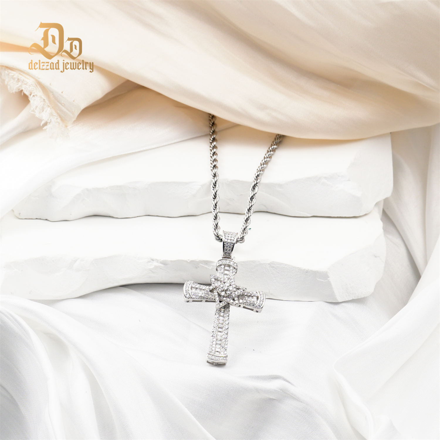 Delzzad S925 3ct VVS Synthetic Moissanite Exquisite Cross Rotatable Pentagram Pendant Necklace Birthday Anniversary Gift