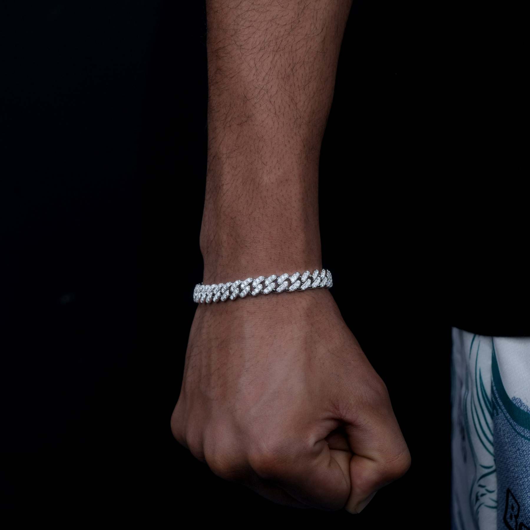 925S & VVS Moissanite 8.5MM Cuban Bracelet