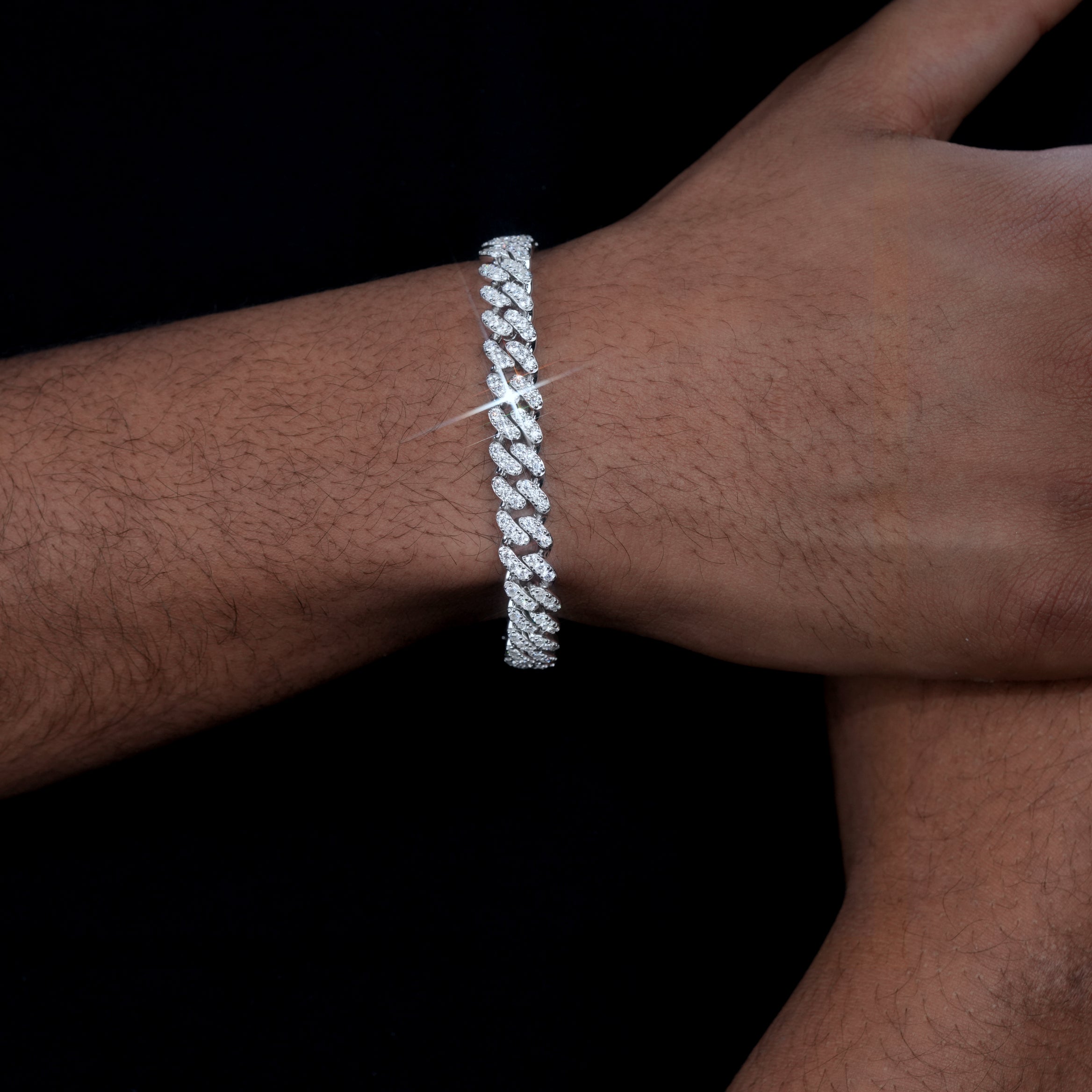 925S & VVS Moissanite 8.5MM Cuban Bracelet