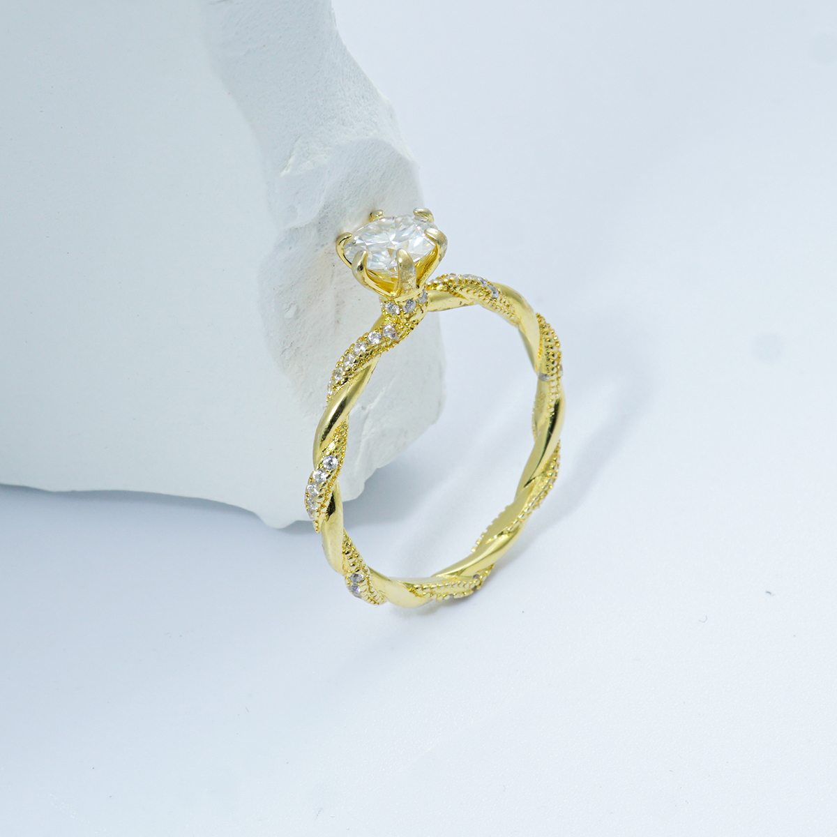 1ct Rope Ring Round Synthetic Moissanite Ring In 925 Sterling Silver Gifts for Men Women