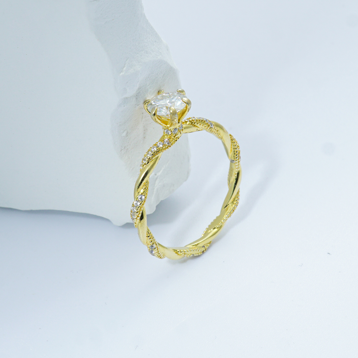 1ct Rope Ring Round Synthetic Moissanite Ring In 925 Sterling Silver Gifts for Men Women