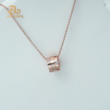 Delzzad S925 Synthetic Moissanite Brillant Honeycombs Hexagon Necklace Birthday Anniversary Gift