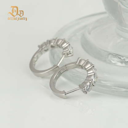 Delzzad S925 Synthetic Moissanite Hip Hop Twinkling Clip on Hoop Earrings St Valentine's Day Gifts for Men Women