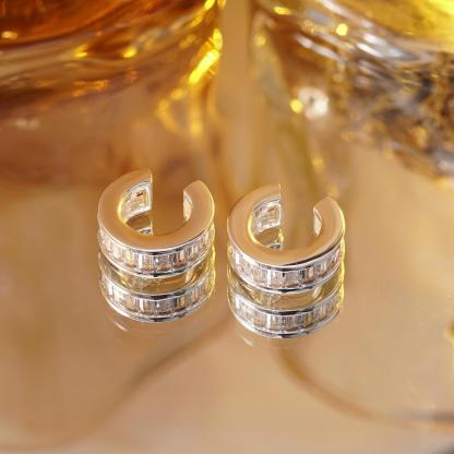 Baguette Single Ear Cuff S925 VVS Synthetic Moissanite Unisex Earrings
