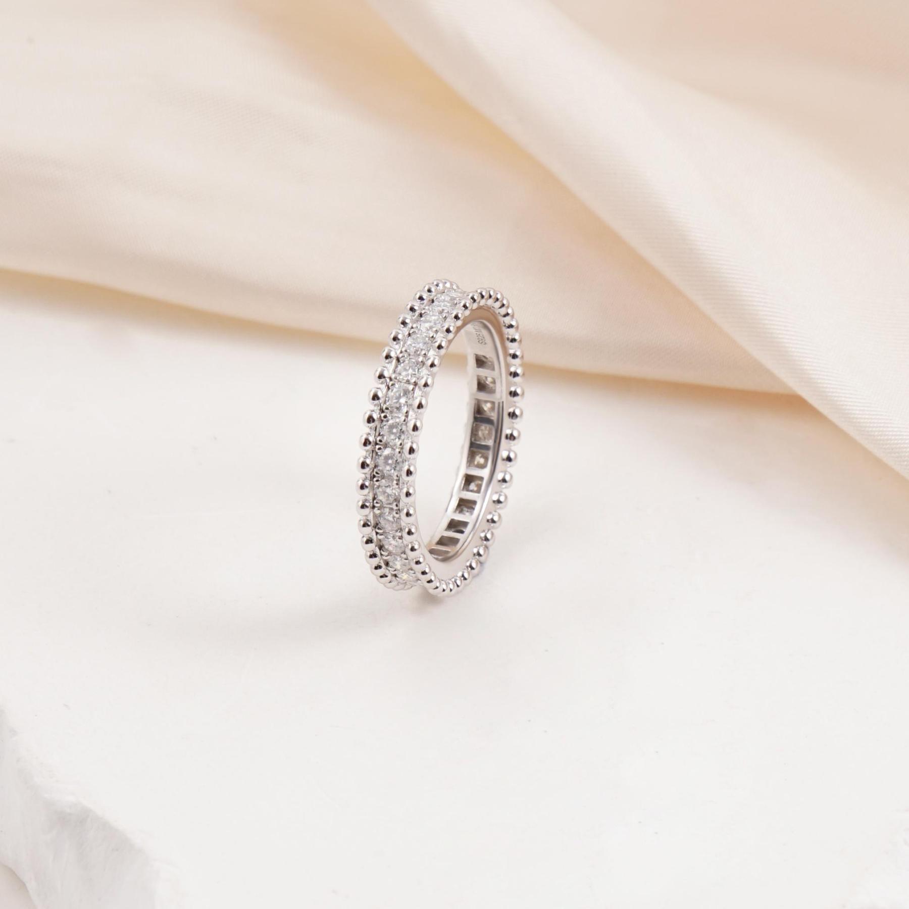Delzzad Luxury Full Eternity Ring Band Stacking Ring Wedding Ring Synthetic Moissanite Ring Jewelry S925 Perfect Birthday Engagement Wedding Anniversary Christmas Gift