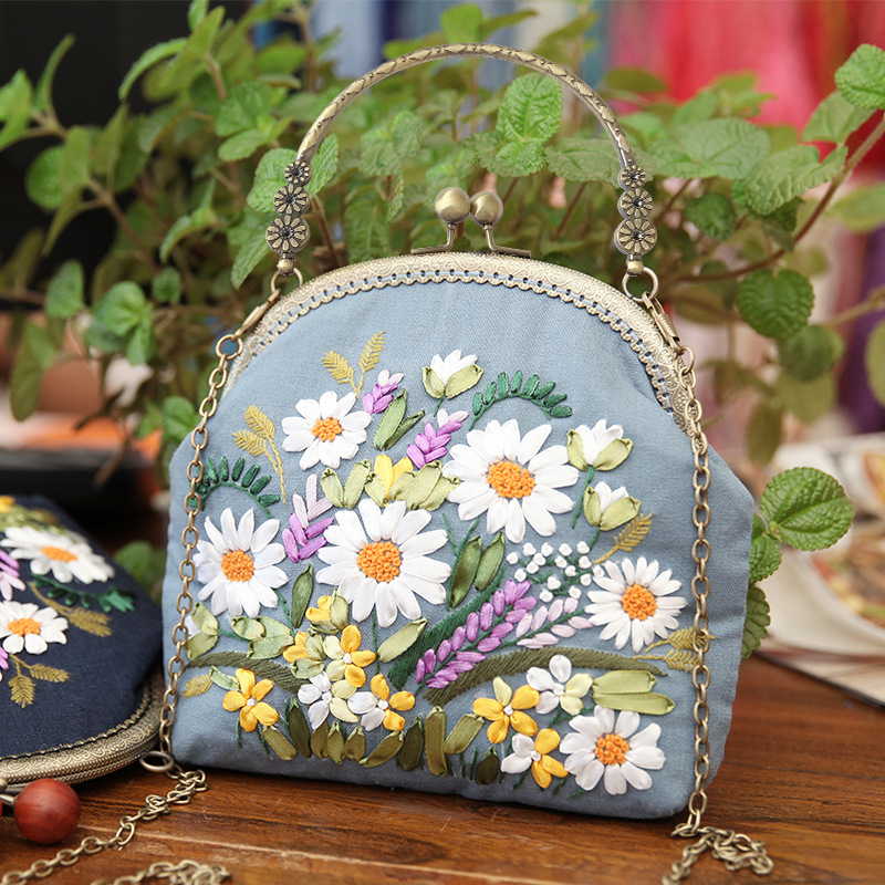 DIY Wallet-Flowers in bloom