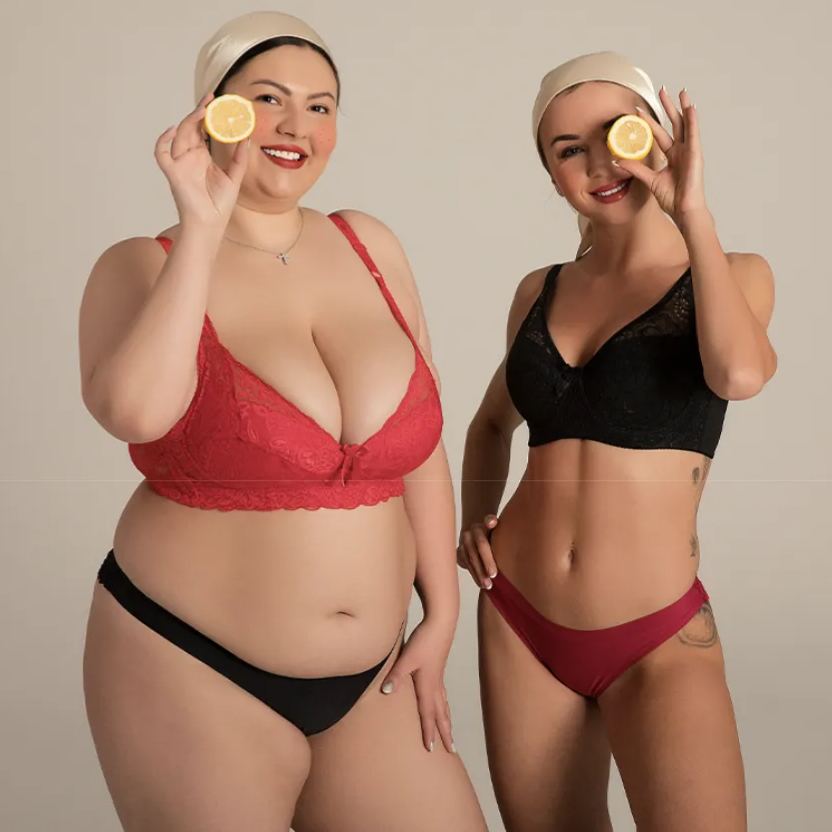 French Lace Seamless Briefs: Your Body Deserves This Beauty