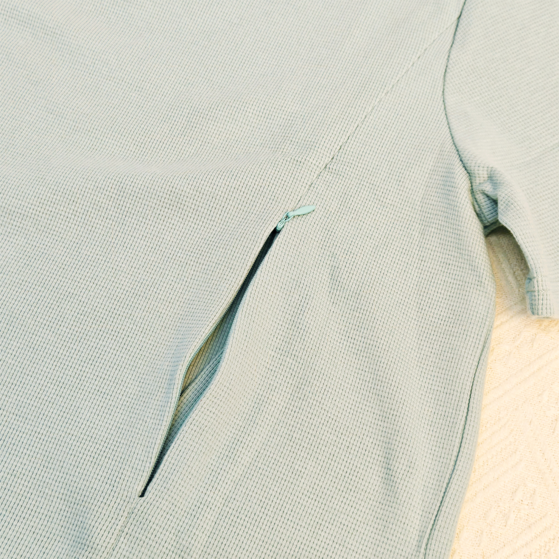 2pcs Multi-functional Maternity & Nursing