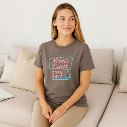 24/7 Diner Nursing T-Shirt | Side Zipper Breastfeeding  | totkeeps