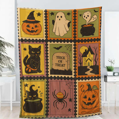 Retro Halloween Fleece Blanket