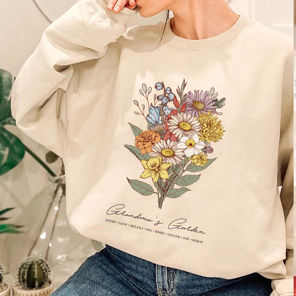 Birth Flower Family Bouquet Custom Hoodie/Crewneck/T-shirt Pro Version (AI Processed)